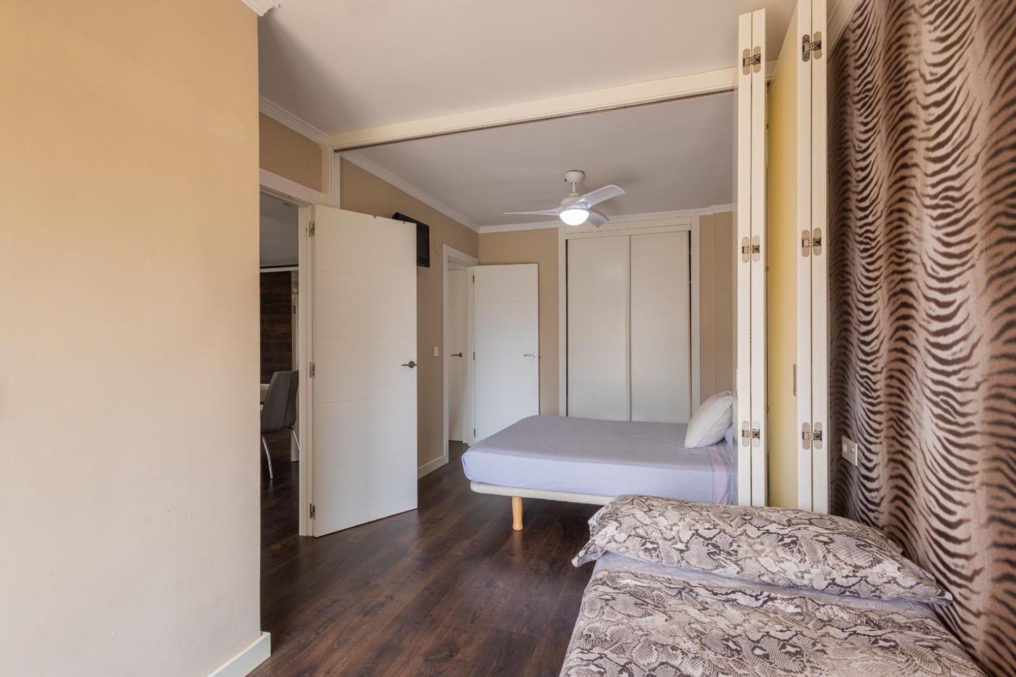 Apartamento Con Piscina Y Zonas Comunes Playa de Gandia Eksteriør bilde